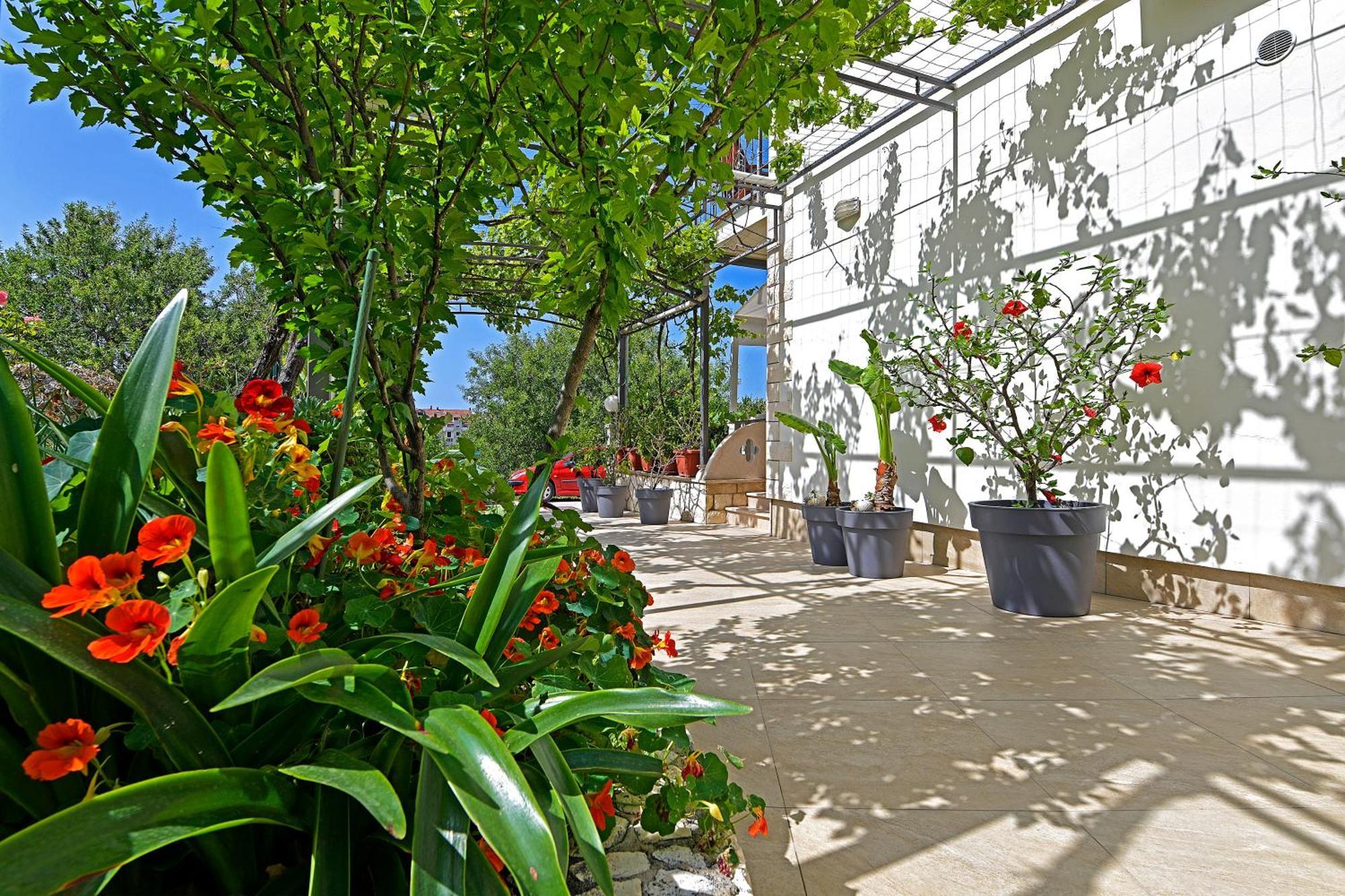 Apartments Micic Хвар Экстерьер фото