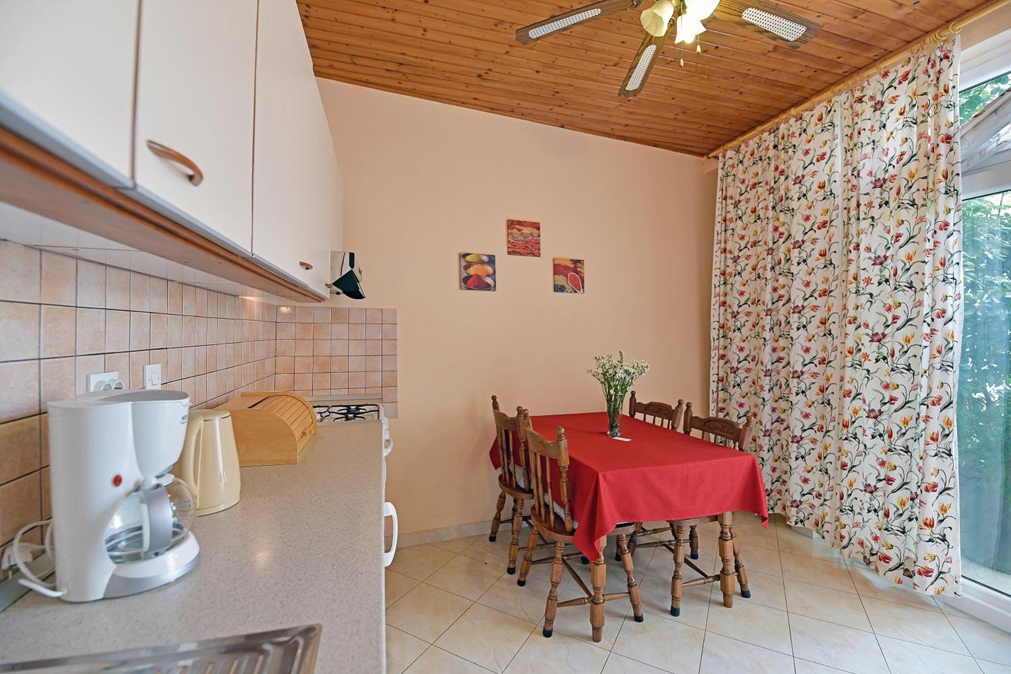 Apartments Micic Хвар Экстерьер фото