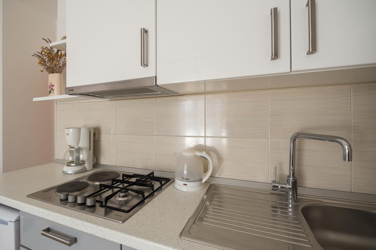 Apartments Micic Хвар Экстерьер фото